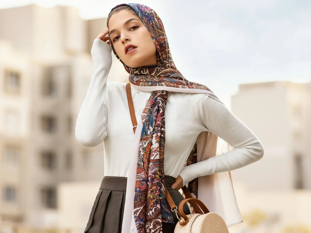 Representative modest fashion photography for the fictional product Safa Crepe Maxi